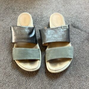 Ecco sandal